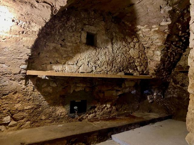 Maison 4 pièces, 106 m² à louer à La Bastidonne 84120
