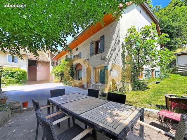 Maison 4 pièces 107 m²