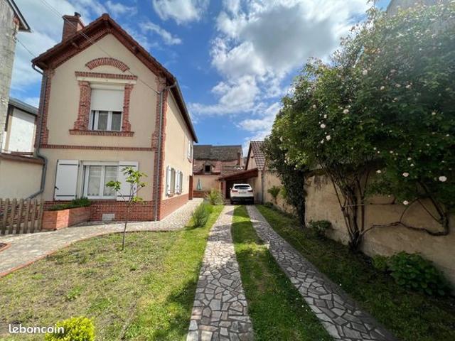 Maison 4 pièces 107 m²