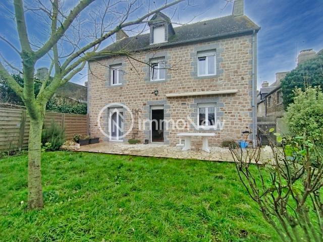 Maison 4 pièces 108 m2 GENETS 50530