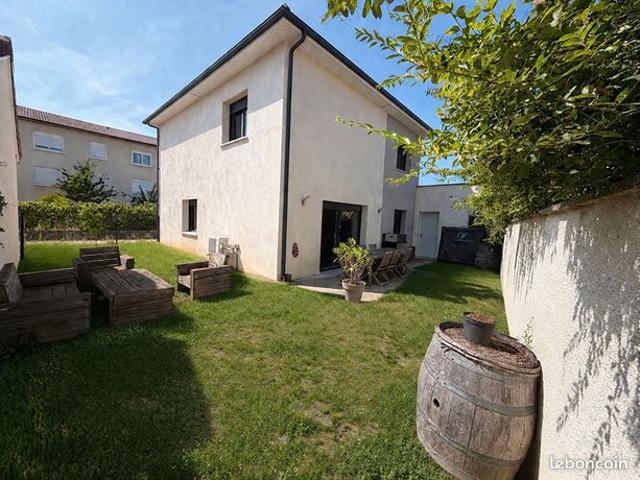 Maison 4 pièces 108 m²