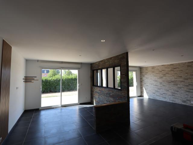 Maison 4 pièces, 108 m² à louer à Varennes lès Narcy 58400