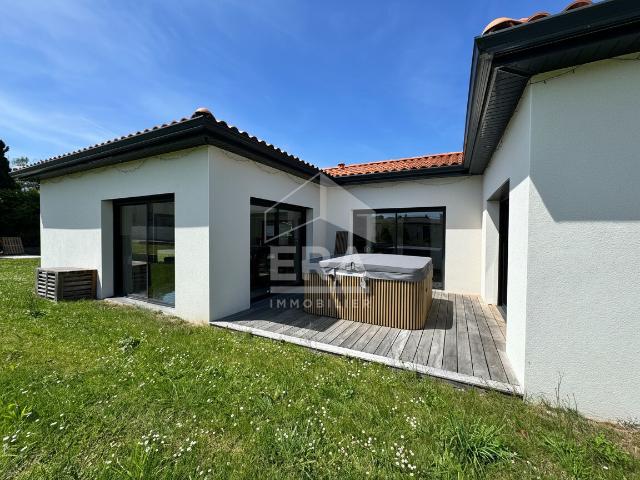 Maison 4 pièces 109 m²