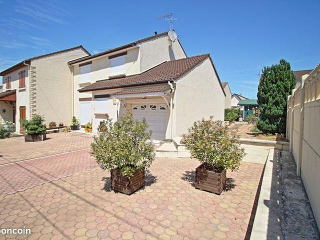 Maison 4 pièces 109 m²