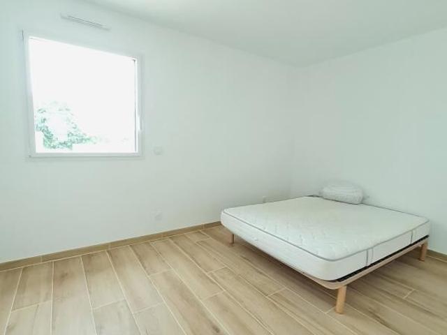 Maison 4 pièces, 109 m² à louer à Guilligomarc'h 29300