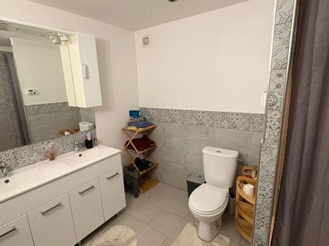 Maison 4 pièces, 109 m² à louer à Grillon 84600