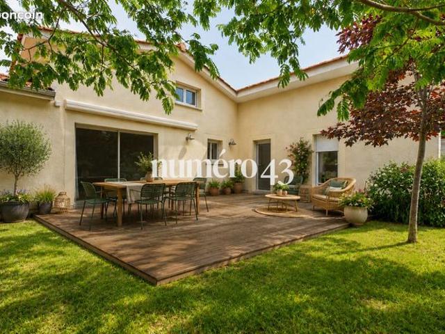 Maison 4 pièces 100 m²