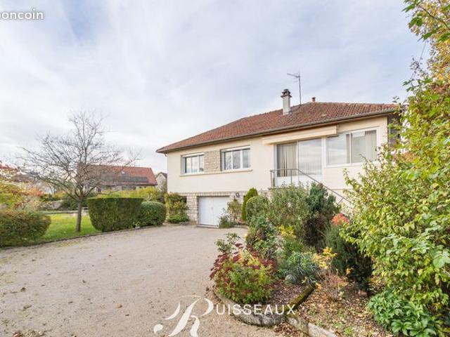 Maison 4 pièces 100 m²