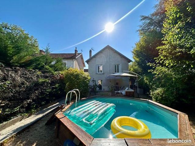 Maison 4 pièces 100 m²