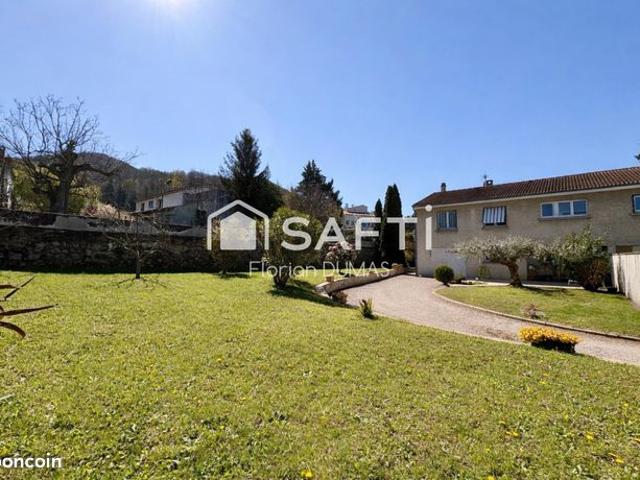 Maison 4 pièces 100 m²
