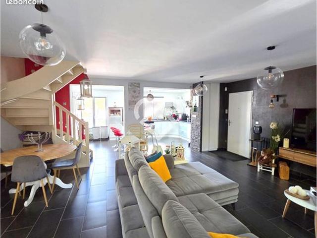 Maison 4 pièces 101 m²