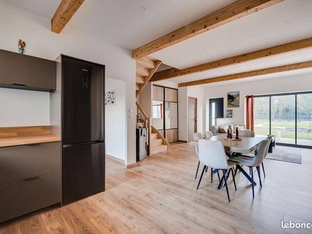 Maison 4 pièces 100 m²