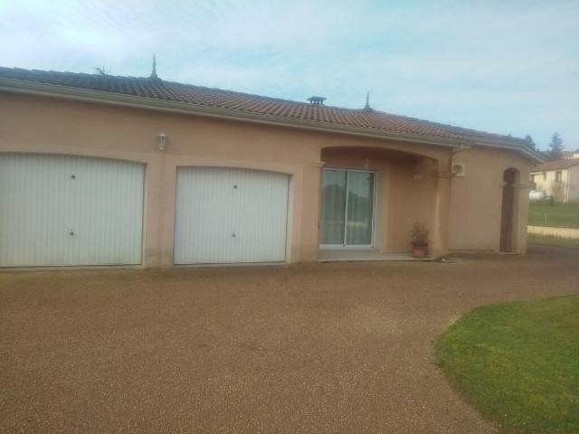 Maison 4 pièces, 100 m² à louer à Antonne et Trigonant 24420