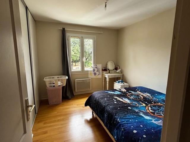 Maison 4 pièces, 100 m² à louer à Puymoyen 16400