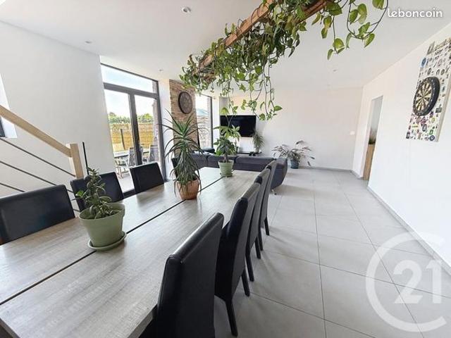 Maison 4 pièces 101 m²