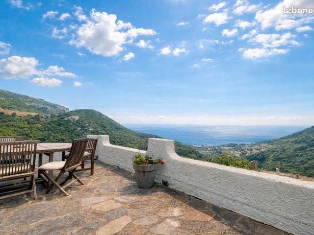 Maison 4 pièces 102 m²