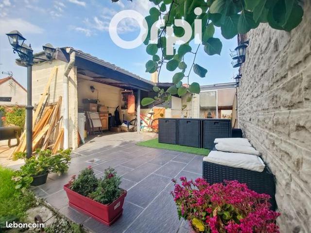 Maison 4 pièces 102 m²