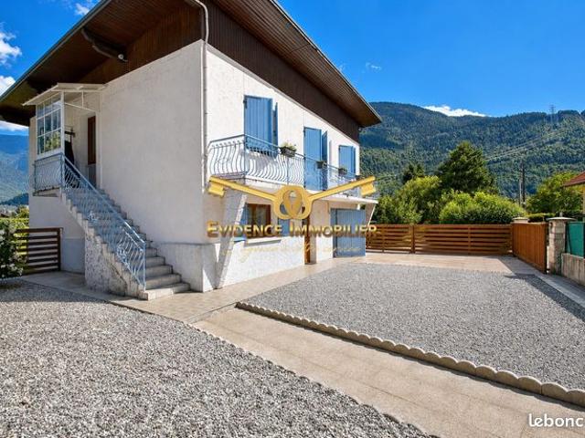 Maison 4 pièces 102 m²