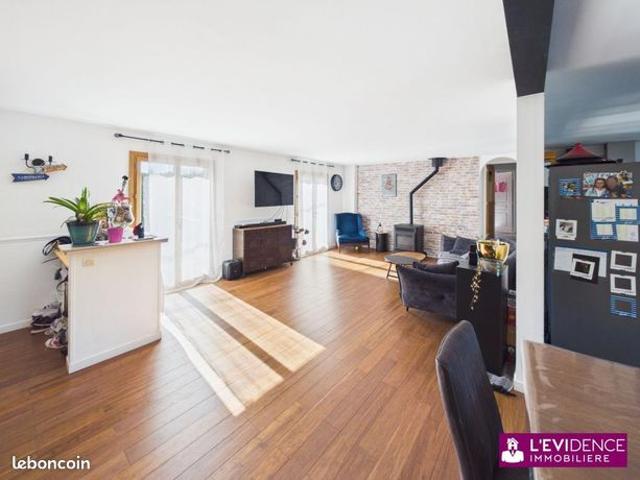 Maison 4 pièces 102 m²