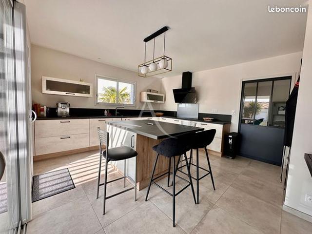 Maison 4 pièces 102 m²