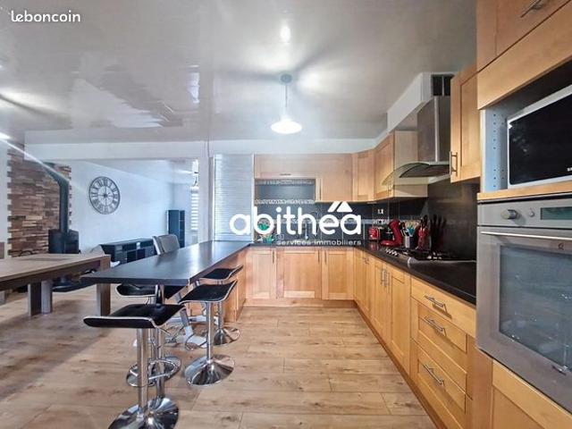 Maison 4 pièces 102 m²