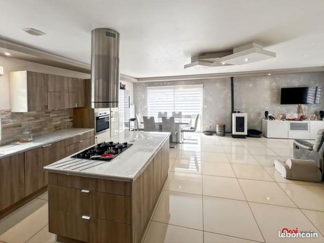 Maison 4 pièces 102 m²