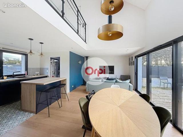 Maison 4 pièces 102 m²