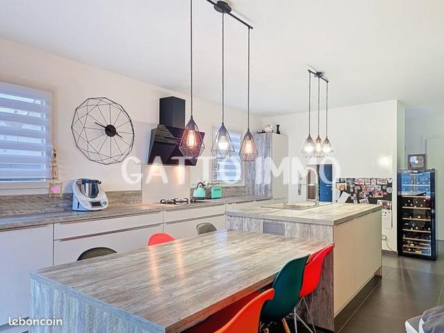 Maison 4 pièces 102 m²