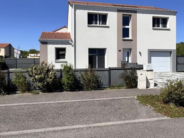 Maison 4 pièces 103 m²
