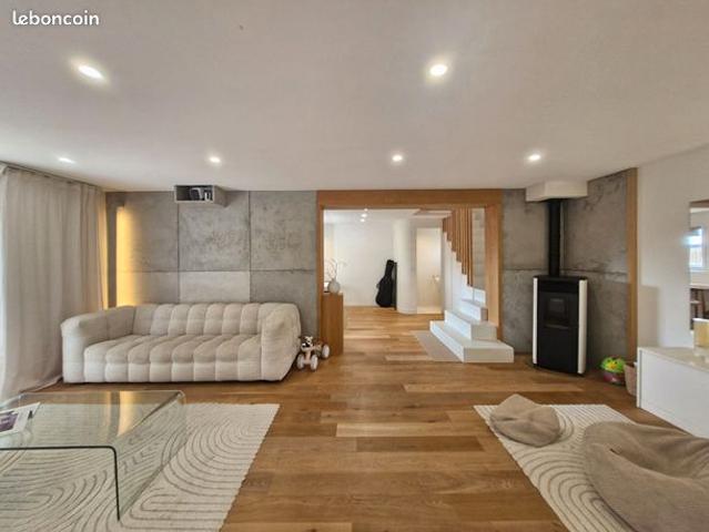 Maison 4 pièces 103 m²