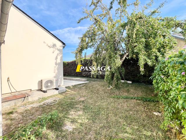 Maison 4 pièces, 103 m² à louer à Laissac Sévérac l'Église 12310