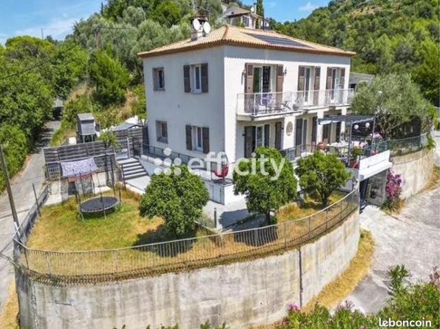Maison 4 pièces 114 m²