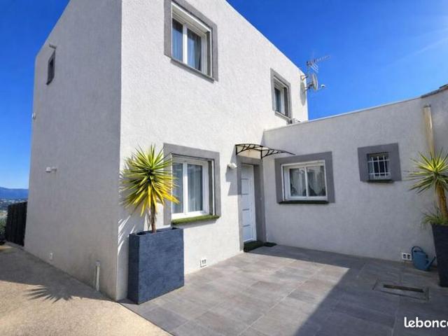 Maison 4 pièces 115 m²