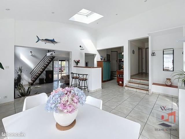 Maison 4 pièces 115 m²