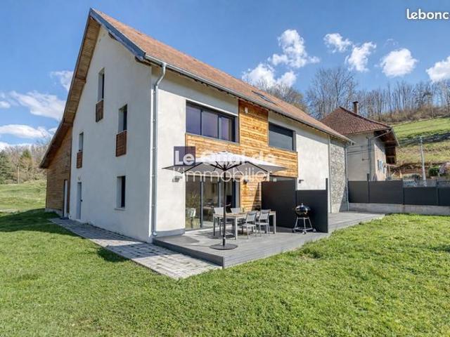 Maison 4 pièces 115 m²
