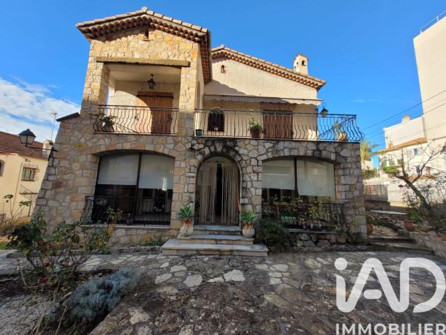 Maison 4 pièces 117 m²