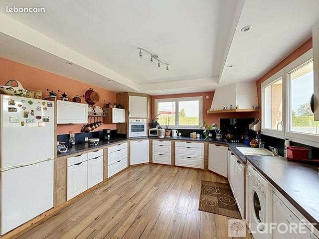 Maison 4 pièces 117 m²