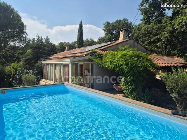 Maison 4 pièces 117 m²