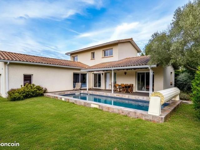 Maison 4 pièces 117 m²
