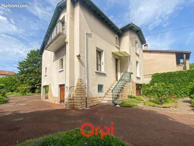 Maison 4 pièces 117 m²