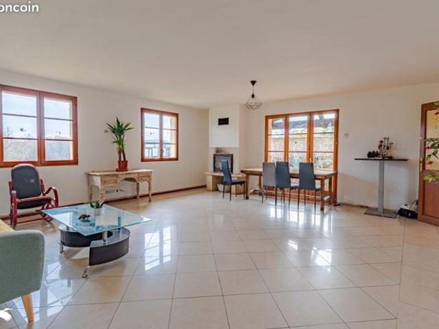 Maison 4 pièces 117 m²