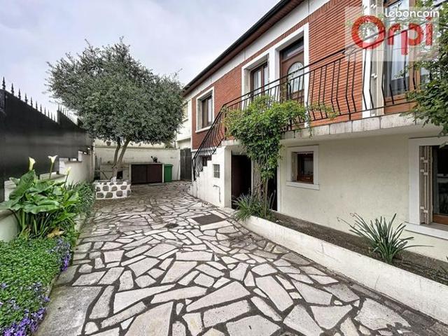 Maison 4 pièces 117 m²