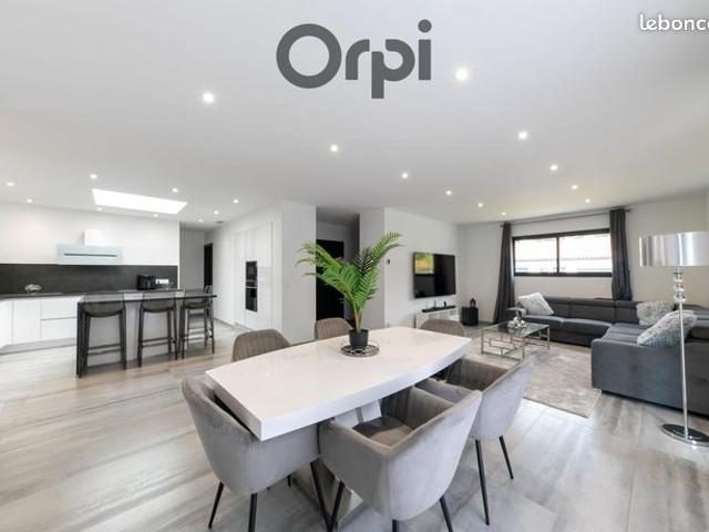 Maison 4 pièces 117 m²