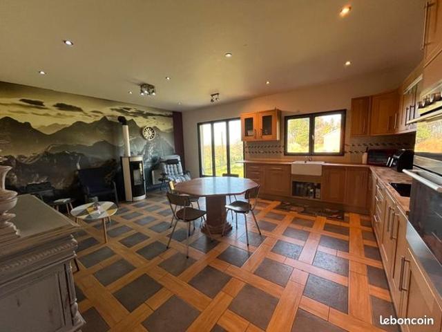 Maison 4 pièces 118 m²