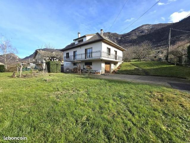 Maison 4 pièces 118 m²
