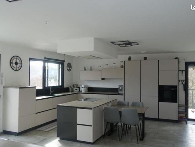 Maison 4 pièces 119 m²