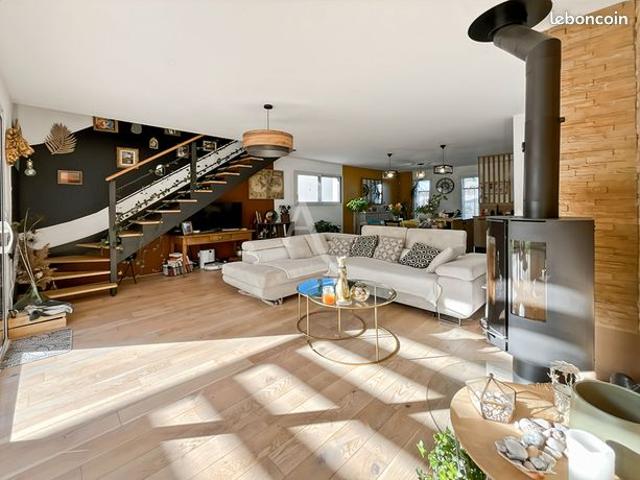 Maison 4 pièces 119 m²