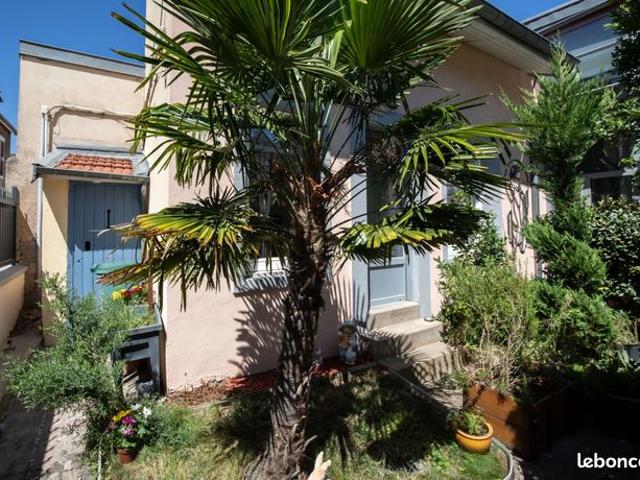 Maison 4 pièces 110 m²