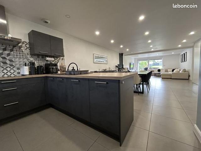 Maison 4 pièces 110 m²