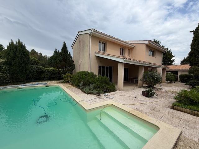 Maison 4 pièces 142 m²